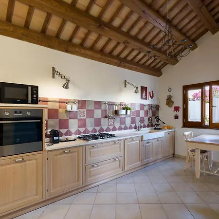 Villa Tangi Buseto Superiore