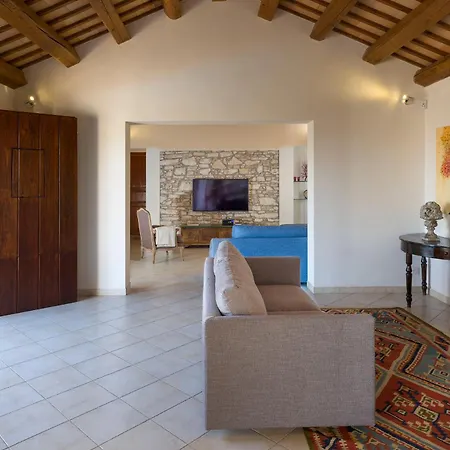 Vila Tangi