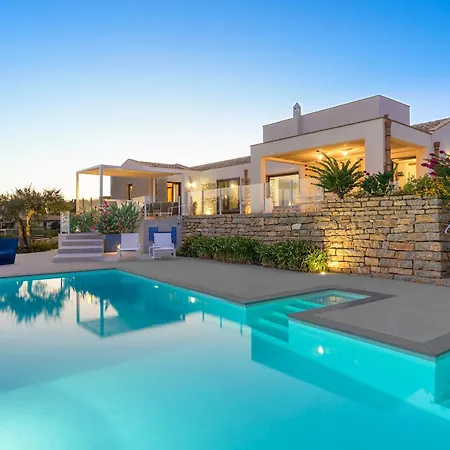 Tangi Villa Buseto Superiore